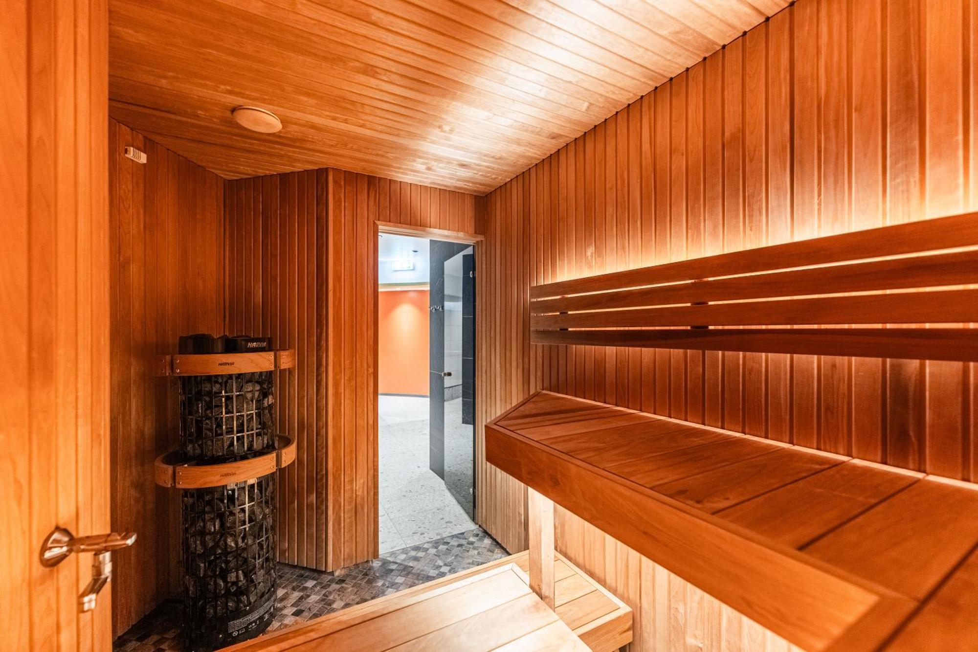 Saaremaa Rannahotell ' Beach Hotel Mandjala ภายนอก รูปภาพ