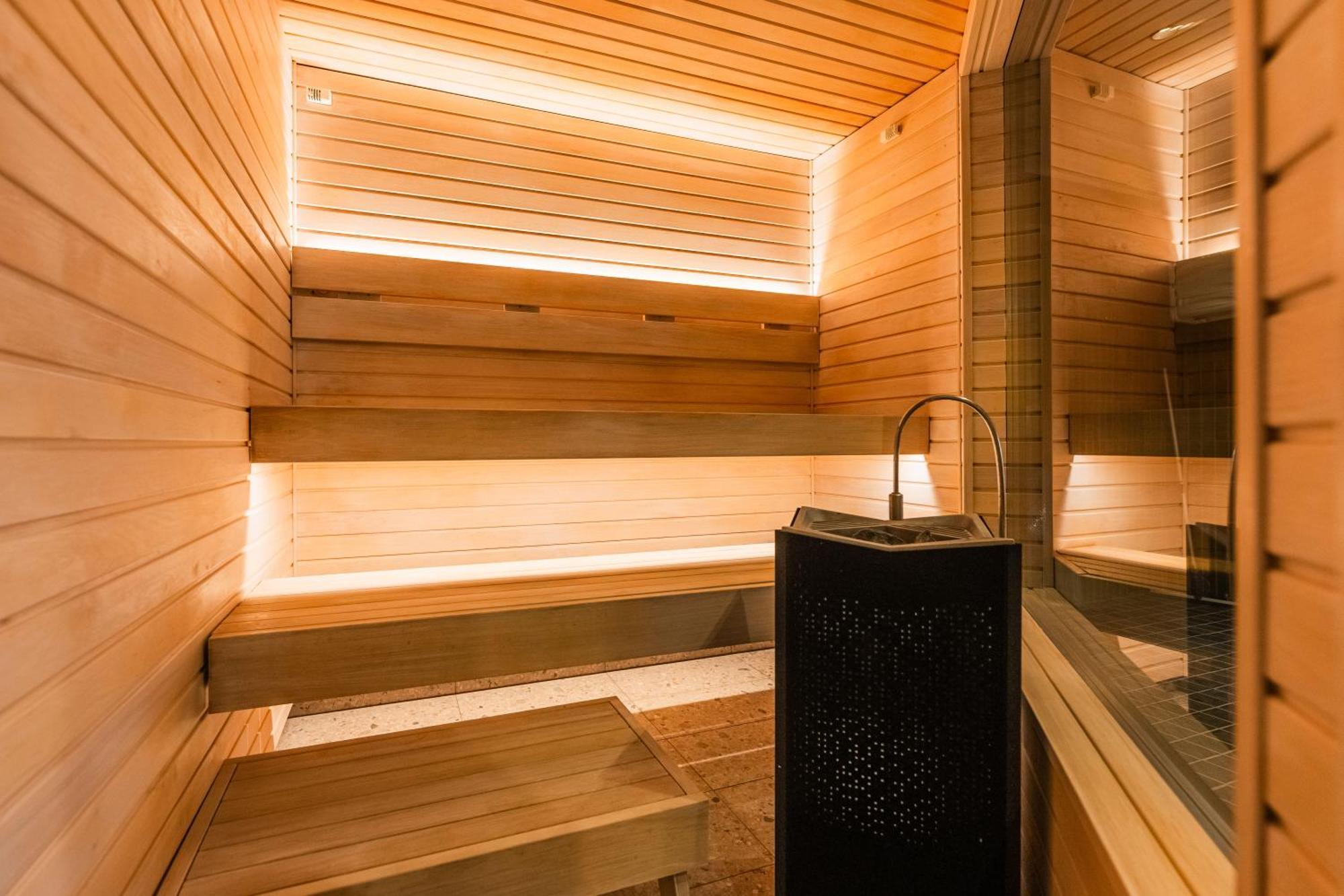 Saaremaa Rannahotell ' Beach Hotel Mandjala ภายนอก รูปภาพ