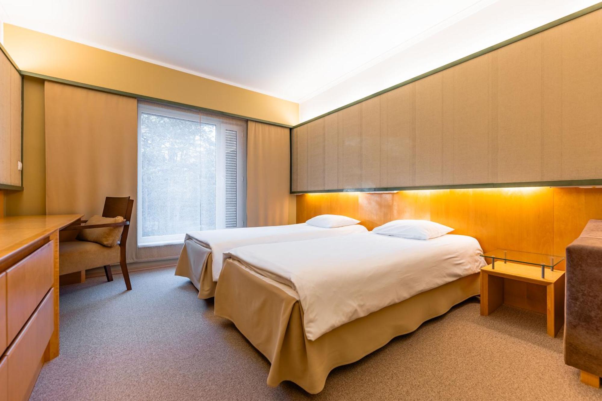 Saaremaa Rannahotell ' Beach Hotel Mandjala ภายนอก รูปภาพ