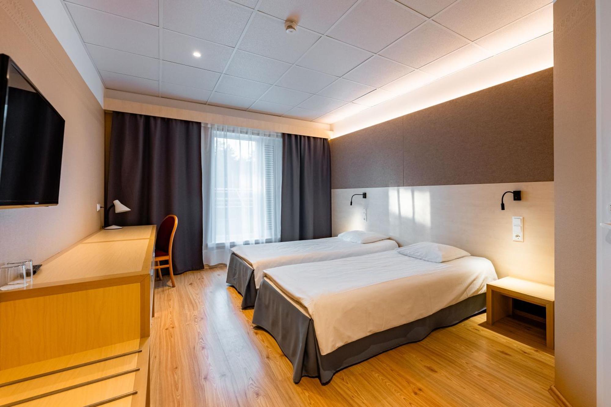 Saaremaa Rannahotell ' Beach Hotel Mandjala ภายนอก รูปภาพ
